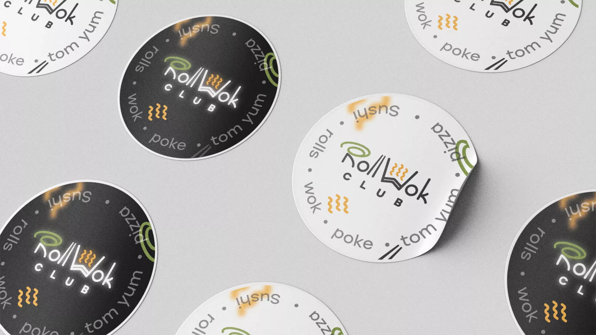 Разработка наклеек для суши-бара «Roll Wok Club» в Чусовом